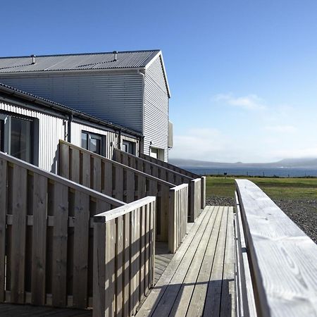 Urdartindur Guesthouse And Cottages Northurfjorthur Екстер'єр фото