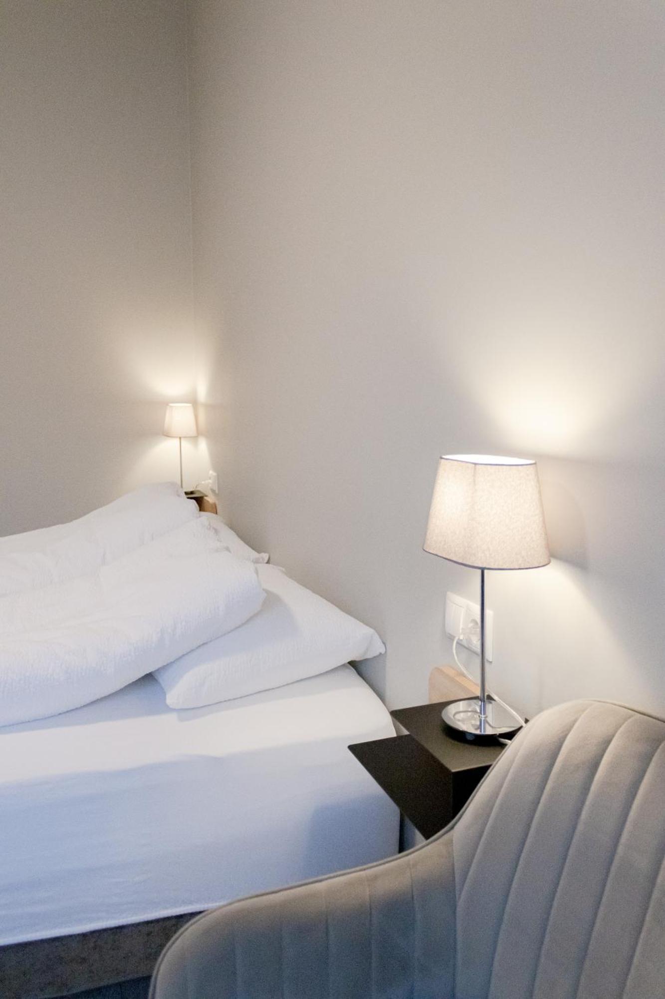 Urdartindur Guesthouse And Cottages Northurfjorthur Номер фото