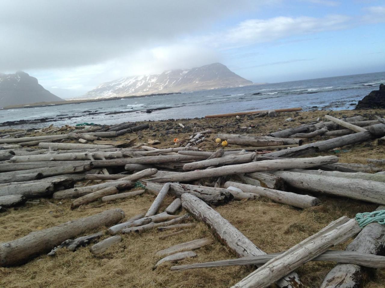 Urdartindur Guesthouse And Cottages Northurfjorthur Екстер'єр фото